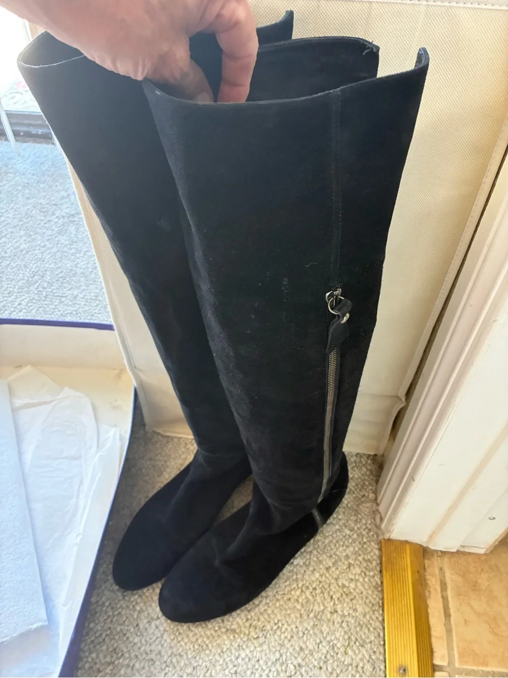 Stuart Weitzman classic stuart